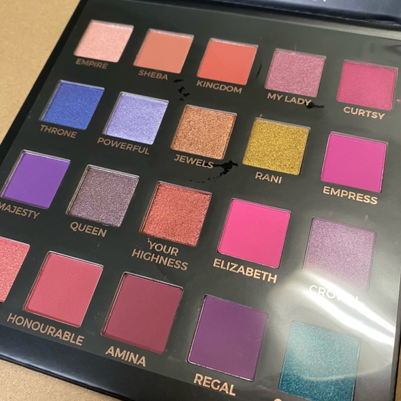 Makeup Pallets - Picture 2 of 5